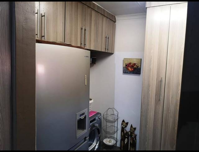 4 BEDROOM HOUSE FOR SALE IN MODIMOLLE